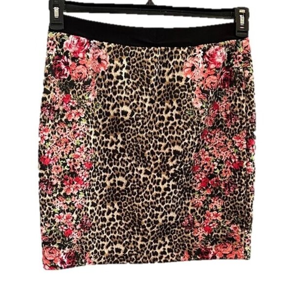 NY Collection Dresses & Skirts - NY COLLECTION Leopard & Floral Pull-On Pencil Skirt - Large